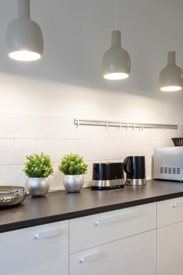 Modern Apartment Near Faculty Of El Engineering ซาเกร็บ ภายนอก รูปภาพ